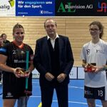 Durfte die Bestplayerinnen Rahel Wild (Red Devils) und Simea Monhart (UHCevi Gossau) ehren